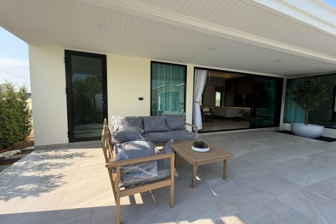 Villa in Hua Hin, Thailand 2 Schlafzimmer № 169847 - Foto 3