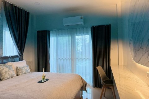 Вилла в Паттайе, Таиланд с 4 спальнями  № 139935 - фото 28