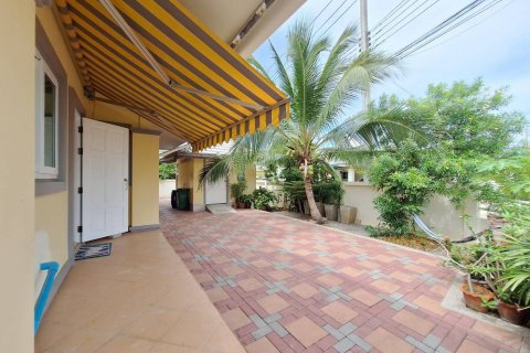 Maison à Hua Hin, Thaïlande 3 chambres № 139933 - photo 2