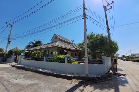 House in Hua Hin, Thailand 3 bedrooms № 139933