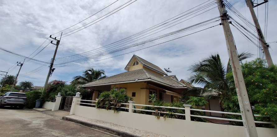 Maison à Hua Hin, Thaïlande 3 chambres № 139933