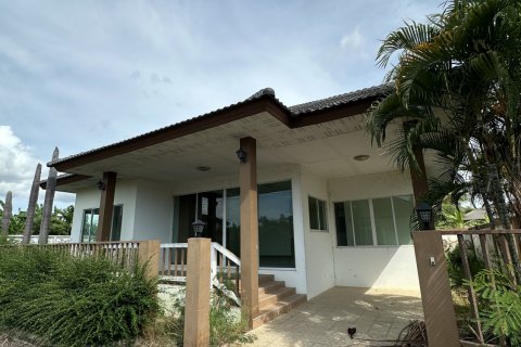 Terrain à Pattaya, Thaïlande 256 m2 № 142289 - photo 5