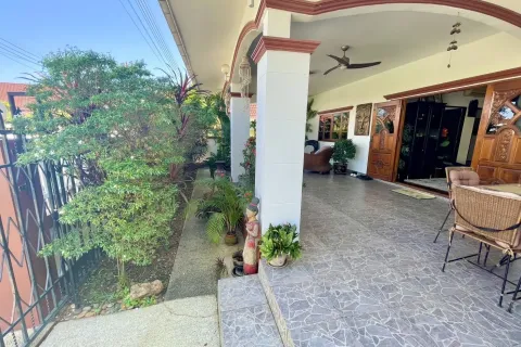 House in Hua Hin, Thailand 3 bedrooms № 154797 - photo 19