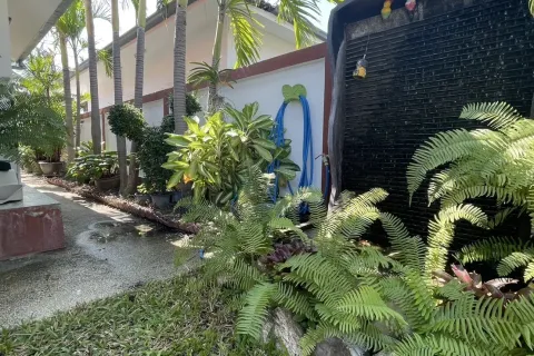 House in Hua Hin, Thailand 3 bedrooms № 154797 - photo 20