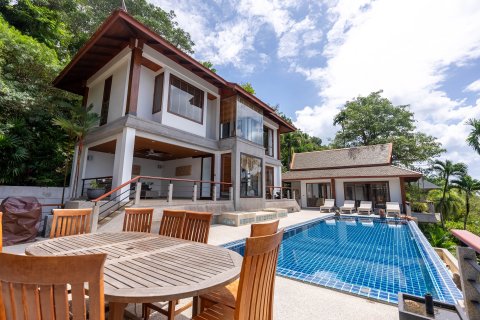 Villa in Phuket, Thailand 5 bedrooms № 154799 - photo 23