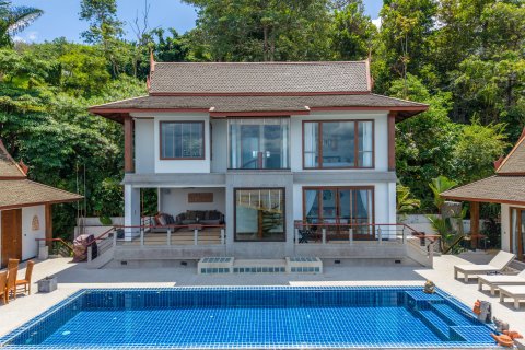 Villa in Phuket, Thailand 5 bedrooms № 154799 - photo 4