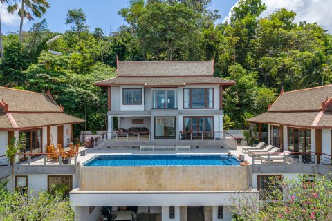 Villa in Phuket, Thailand 5 bedrooms № 154799 - photo 5