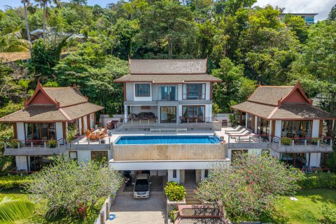 Villa in Phuket, Thailand 5 bedrooms № 154799 - photo 12