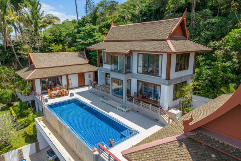 Villa in Phuket, Thailand 5 bedrooms № 154799 - photo 16