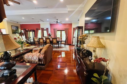 Villa à Pattaya, Thaïlande 2 chambres № 154794 - photo 5