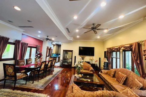 Villa à Pattaya, Thaïlande 2 chambres № 154794 - photo 12