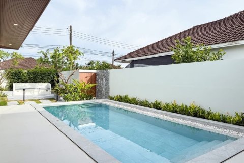 Villa in Phuket, Thailand 3 bedrooms № 154793 - photo 3