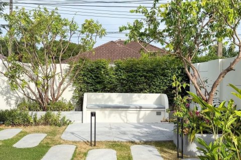 Villa in Phuket, Thailand 3 bedrooms № 154793 - photo 9