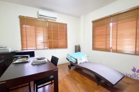 House in Mae Rim, Thailand 3 bedrooms № 55689 - photo 14