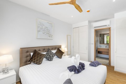 Condo à Bang Tao, Thaïlande, 2 chambres  № 134311 - photo 2