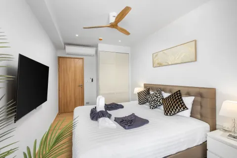 Condo in Bang Tao, Thailand, 2 bedrooms  № 134311 - photo 11