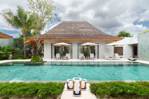 House in Bang Tao, Thailand 4 bedrooms № 134313 - photo 9