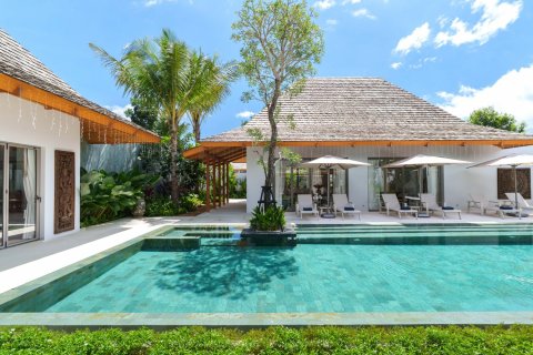 House in Bang Tao, Thailand 4 bedrooms № 134313 - photo 3