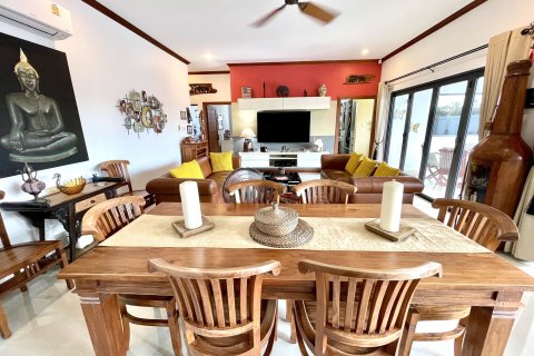 Вилла в Хуа Хине, Таиланд с 5 спальнями  № 155971 - фото 19