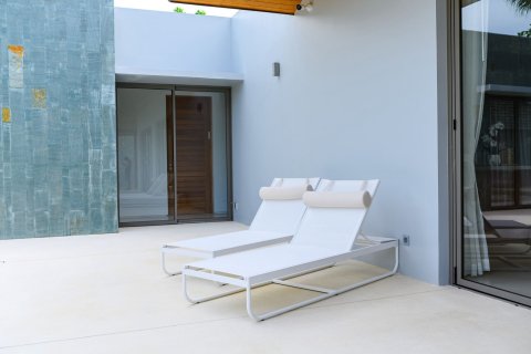 Villa à Phuket, Thaïlande 6 chambres № 155973 - photo 23