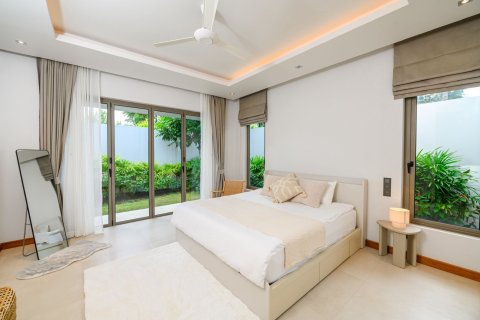 Villa à Phuket, Thaïlande 6 chambres № 155973 - photo 6