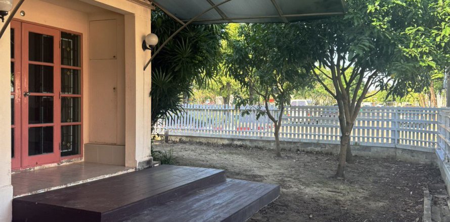 Дом в Сам Пхране, Таиланд с 3 спальнями  № 155970