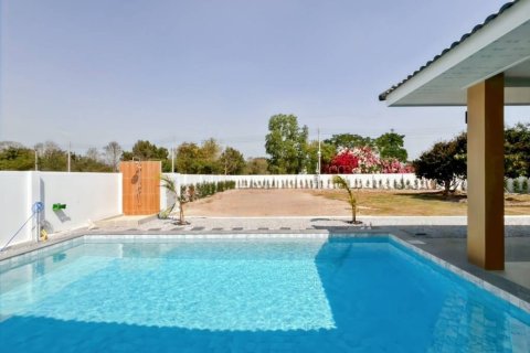 Вилла в Хуа Хине, Таиланд с 3 спальнями  № 157352 - фото 4