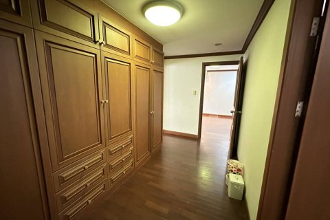 Кондоминиум с 2 спальнями в Бангкоке, Таиланд № 157354 - фото 10