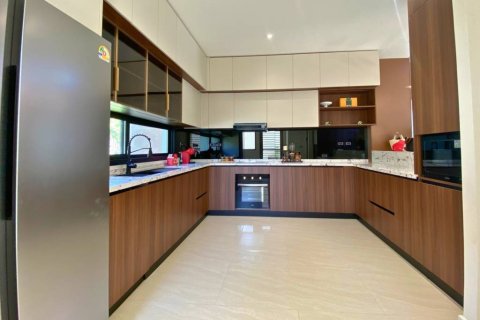 Дом в Паттайе, Таиланд с 4 спальнями  № 157351 - фото 9