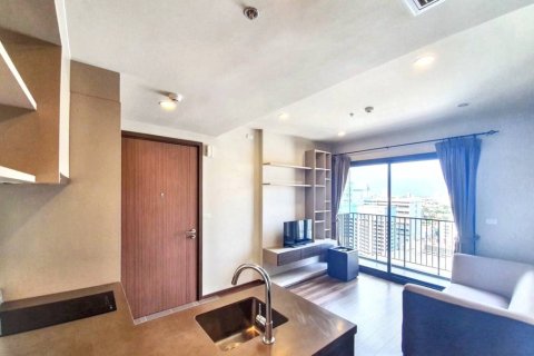 Condo in Bangkok, Thailand, 1 bedroom  № 161119 - photo 3