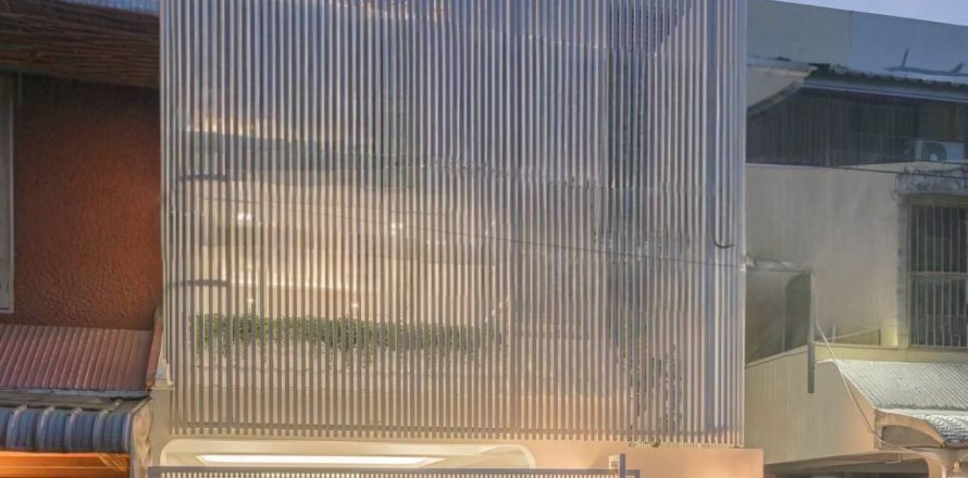 Townhouse in Bangkok, Thailand 4 bedrooms № 161118