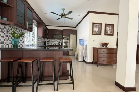 Villa à Hua Hin, Thaïlande 4 chambres № 161116 - photo 6