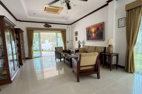 Villa à Hua Hin, Thaïlande 4 chambres № 161116 - photo 3