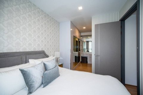 Condo in Bangkok, Thailand, 1 bedroom  № 161120 - photo 6