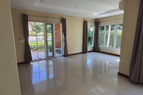 Дом в Чиангмае, Таиланд с 3 спальнями  № 136288 - фото 10