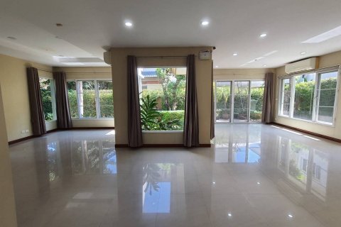 Дом в Чиангмае, Таиланд с 3 спальнями  № 136288 - фото 12