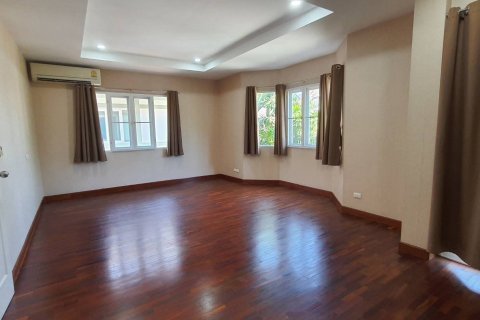 Дом в Чиангмае, Таиланд с 3 спальнями  № 136288 - фото 24