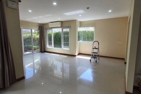 Дом в Чиангмае, Таиланд с 3 спальнями  № 136288 - фото 11