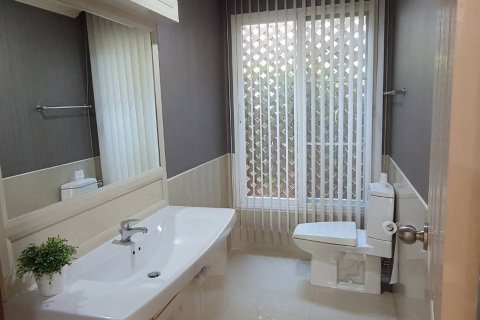 Дом в Чиангмае, Таиланд с 3 спальнями  № 136288 - фото 17