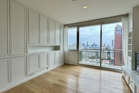 Condo à Watthana, Bangkok, Thaïlande, 3 chambres № 201043 - photo 13