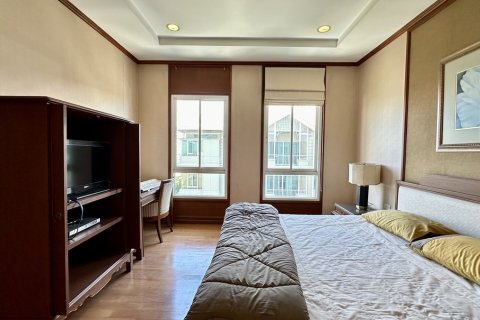 Condo à Watthana, Bangkok, Thaïlande, 2 chambres № 201037 - photo 13