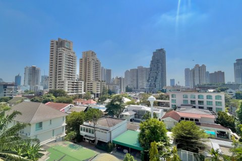 Condo à Watthana, Bangkok, Thaïlande, 2 chambres № 201042 - photo 21
