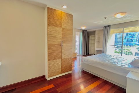 Condo à Watthana, Bangkok, Thaïlande, 2 chambres № 201042 - photo 16