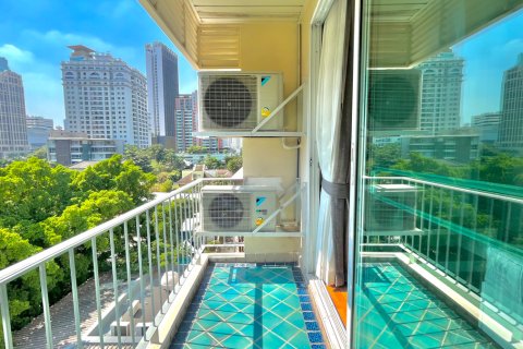 Condo à Watthana, Bangkok, Thaïlande, 2 chambres № 201042 - photo 4