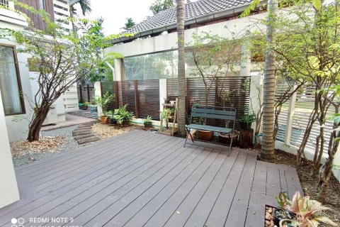 House in Bangkok, Thailand 4 bedrooms № 157539 - photo 19