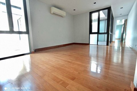 House in Bangkok, Thailand 4 bedrooms № 157535 - photo 15