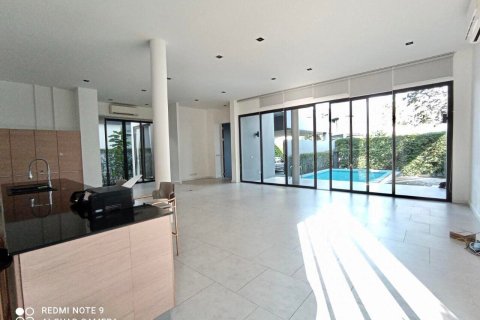 House in Bangkok, Thailand 4 bedrooms № 157535 - photo 17