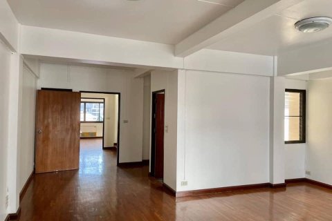 Таунхаус в Бангкоке, Таиланд с 4 спальнями  № 157533 - фото 7