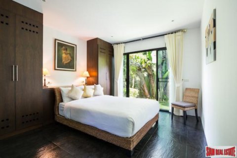 Villa on Surin Beach, Thailand 3 bedrooms № 202443 - photo 3