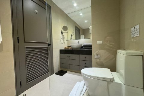 Condo à Bang Tao, Thaïlande, 2 chambres  № 164825 - photo 12
